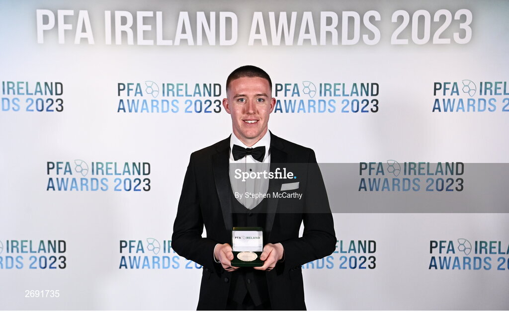 2 December 2023; Jack Moylan of Shelbourne with his PFA Ireland Men’s Premier Division Team of the Year 2023 medal during the PFA Ireland Awards 2023 at Anantara The Marker Dublin Hotel in Dublin. Photo by Stephen McCarthy/Sportsfile