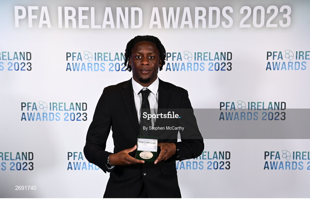 2 December 2023; Jonathan Afolabi of Bohemians with his PFA Ireland Men’s Premier Division Team of the Year 2023 medal during the PFA Ireland Awards 2023 at Anantara The Marker Dublin Hotel in Dublin. Photo by Stephen McCarthy/Sportsfile