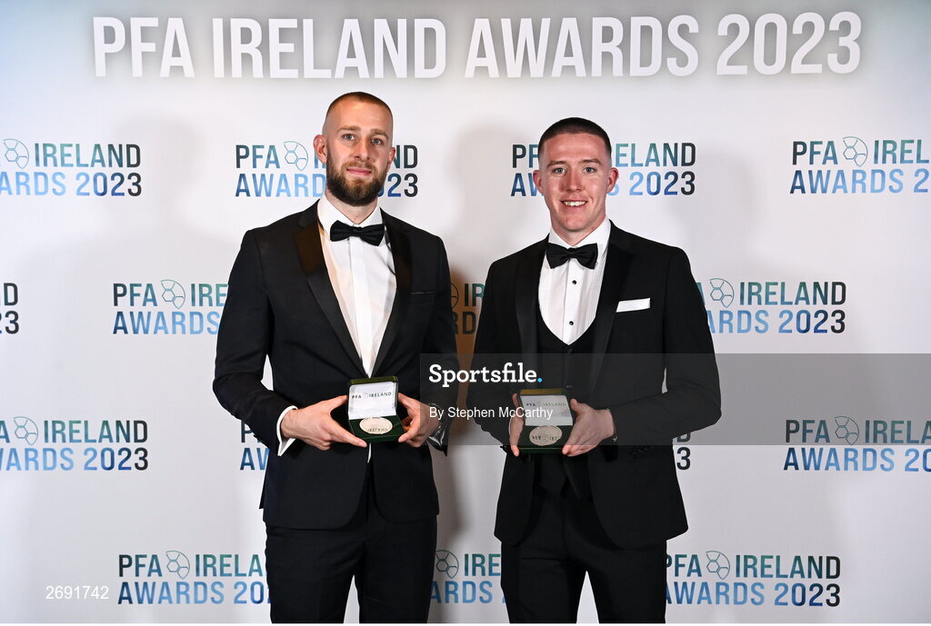 2 December 2023; Shelbourne PFA Ireland Men’s Premier Division Team of the Year 2023 award recipients Conor Kearns, left, and Jack Moylan, during the PFA Ireland Awards 2023 at Anantara The Marker Dublin Hotel in Dublin. Photo by Stephen McCarthy/Sportsfile