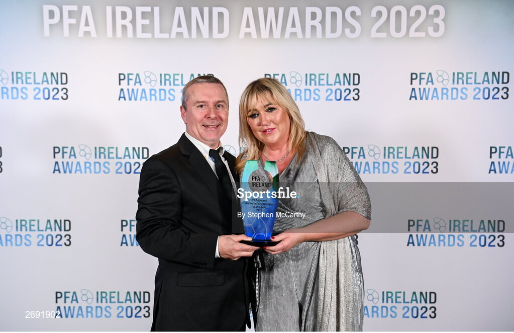 2 December 2023; Pamela Plunkett and Ken McDermott accept the PFA Ireland Women's Young Player of the Year award on behalf of Peamount United's Jess Fitzgerald during the PFA Ireland Awards 2023 at Anantara The Marker Dublin Hotel in Dublin. Photo by Stephen McCarthy/Sportsfile