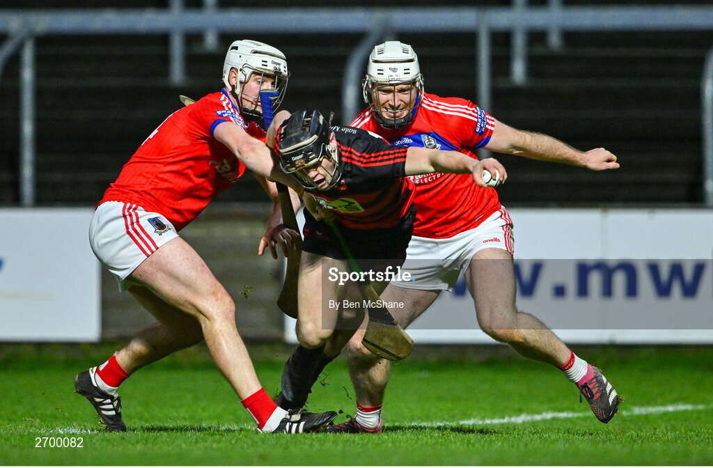 16 December 2023; Kevin Mahony of Ballygunner in action against Eanna Burke, left, and Shane Cooney of St Thomas' during the AIB GAA Hurling All-Ireland Senior Club Championship semi-final match between St Thomas' of Galway and Ballygunner of Waterford at Laois Hire O'Moore Park in Portlaoise, Laois. Photo by Ben McShane/Sportsfile