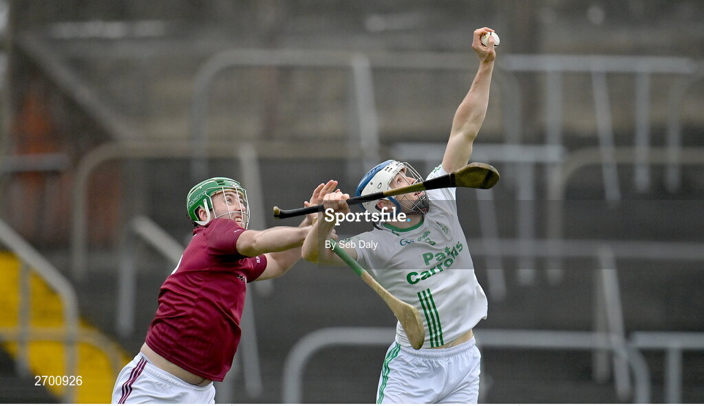 17 December 2023; Huw Lawlor of O’Loughlin Gaels in action against Seán McAfee of Ruairí Óg Cushendall during the AIB GAA Hurling All-Ireland Club Championship semi-final match between O'Loughlin Gaels, Kilkenny, and Ruairí Óg Cushendall, Antrim, at Páirc Tailteann in Navan, Meath. Photo by Seb Daly/Sportsfile