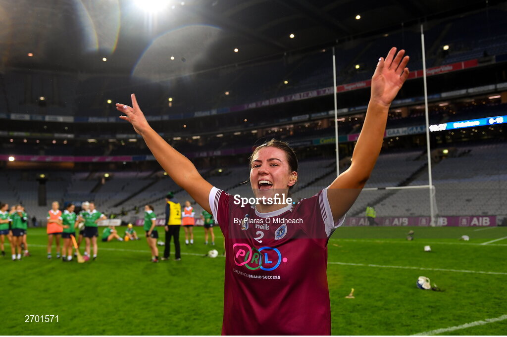 17 December 2023; Jane Cass of Dicksboro celebrates after her side's victory in the AIB Camogie All-Ireland Senior Club Championship final match between Dicksboro of Kilkenny and Sarsfields of Galway at Croke Park in Dublin. Photo by Piaras Ó Mídheach/Sportsfile