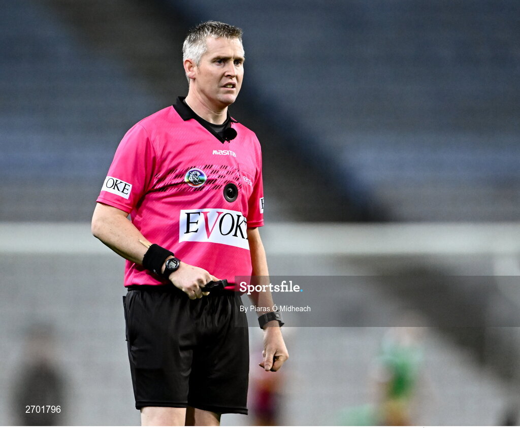 17 December 2023; Referee Ray Kelly during the AIB Camogie All-Ireland Senior Club Championship final match between Dicksboro of Kilkenny and Sarsfields of Galway at Croke Park in Dublin. Photo by Piaras Ó Mídheach/Sportsfile