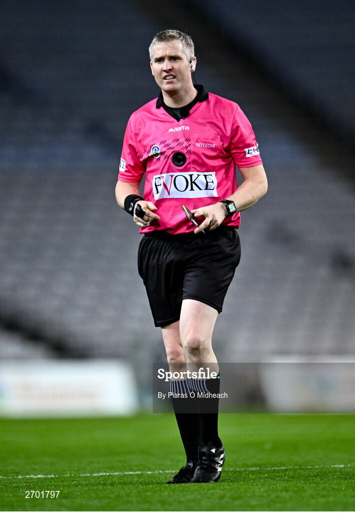 17 December 2023; Referee Ray Kelly during the AIB Camogie All-Ireland Senior Club Championship final match between Dicksboro of Kilkenny and Sarsfields of Galway at Croke Park in Dublin. Photo by Piaras Ó Mídheach/Sportsfile