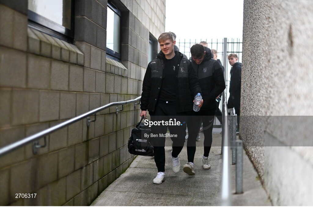 7 January 2024; Alex Doherty of Glen arrives before the AIB GAA Football All-Ireland Senior Club Championship semi-final match between Kilmacud Crokes of Dublin, and Glen of Derry, at Páirc Esler in Newry, Down. Photo by Ben McShane/Sportsfile