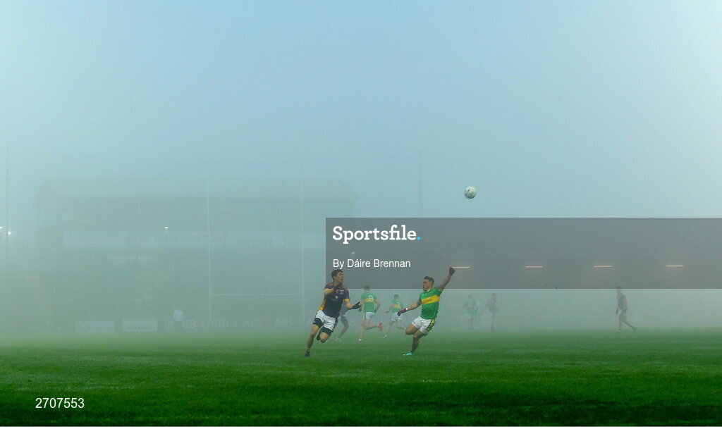 7 January 2024; Rory O'Carroll of Kilmacud Crokes in action against Eunan Mulholland of Glen during the AIB GAA Football All-Ireland Senior Club Championship semi-final match between Kilmacud Crokes of Dublin, and Glen of Derry, at Páirc Esler in Newry, Down. Photo by Daire Brennan/Sportsfile