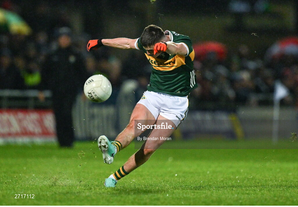 27 January 2024; Sean O'Shea of Kerry takes a free kick during the Allianz Football League Division 1 match between Kerry and Derry at Austin Stack Park in Tralee, Kerry. Photo by Brendan Moran/Sportsfile