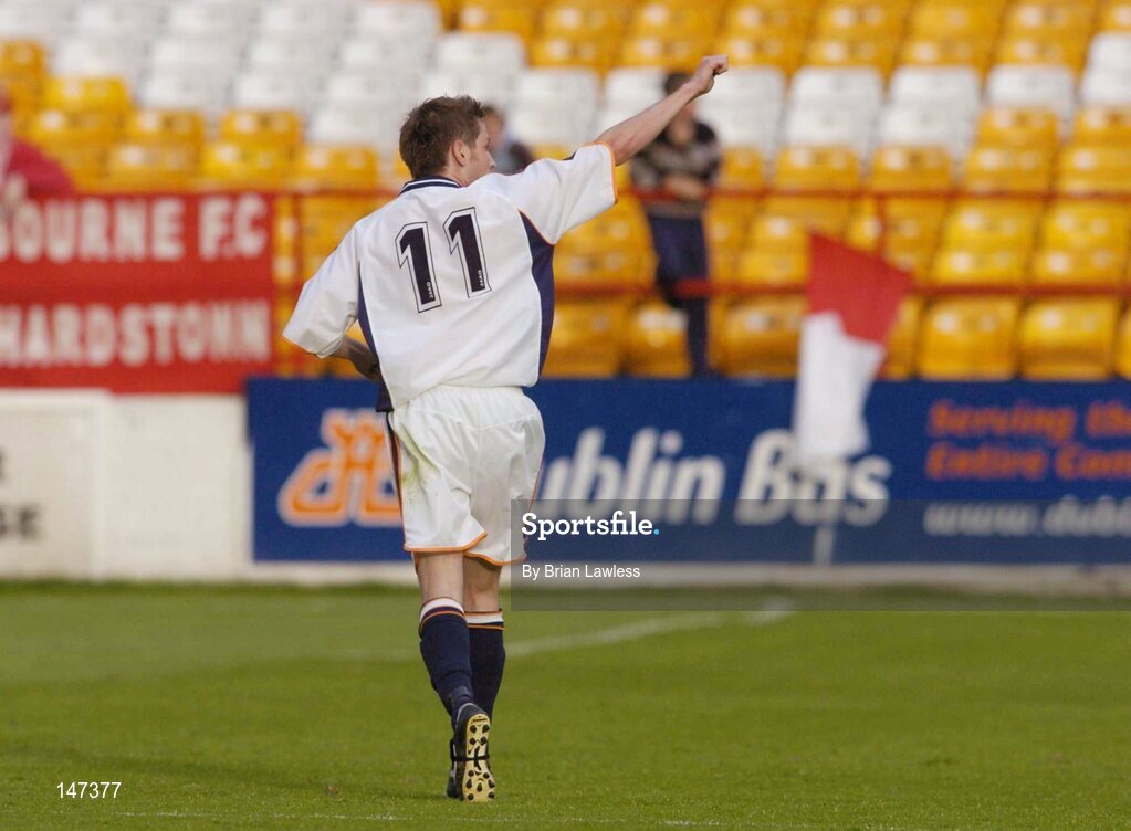 18 July 2004; Gary Cronin, Drogheda United, celebrates after scoring his sides second goal. eircom league, Premier Division, Shelbourne v Drogheda United, Tolka Park, Dublin. Picture credit; Brian Lawless / SPORTSFILE