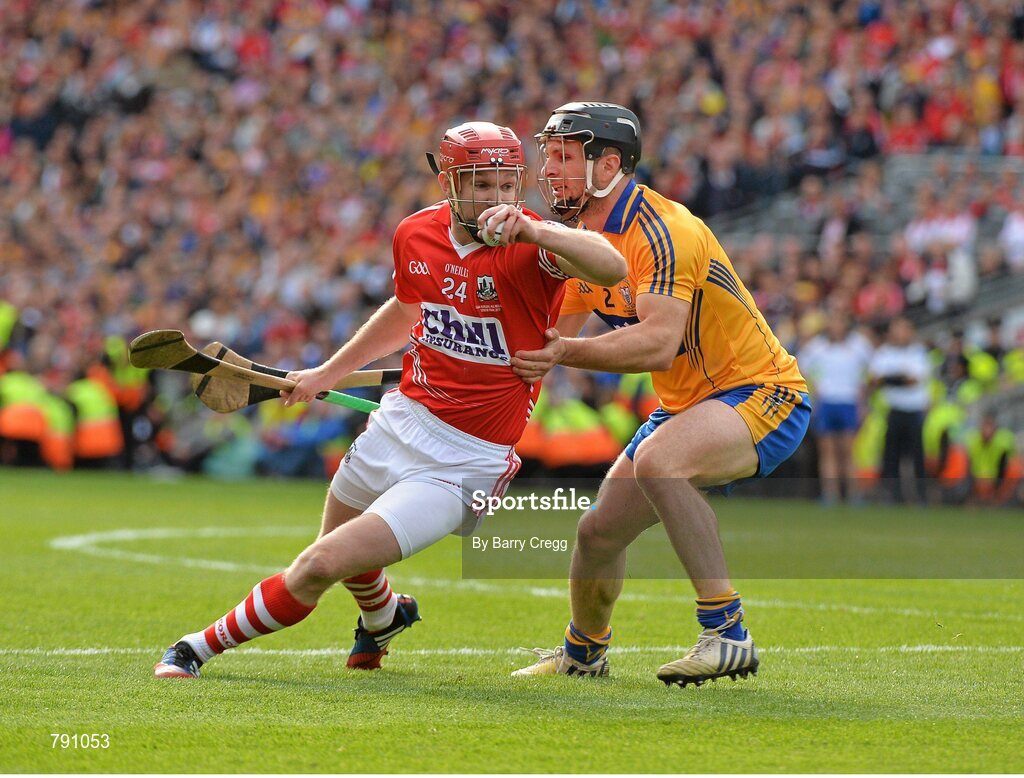 8 September 2013; Stephen Moylan, Cork, in action against Domhnall O'Donovan, Clare. GAA Hurling All-Ireland Senior Championship Final, Cork v Clare, Croke Park, Dublin. Picture credit: Barry Cregg / SPORTSFILE