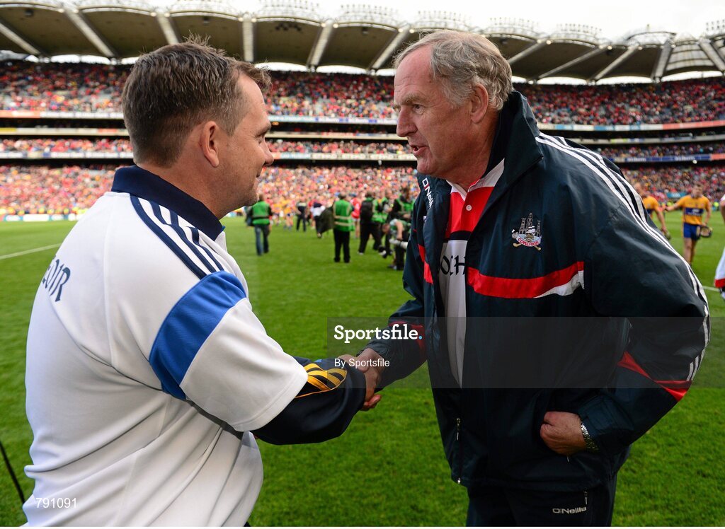 8 September 2013; Clare manager Davy Fitzgerald, left, shakes hands with Doctor Con Murphy, Cork. GAA Hurling All-Ireland Senior Championship Final, Cork v Clare, Croke Park, Dublin. Photo by Sportsfile