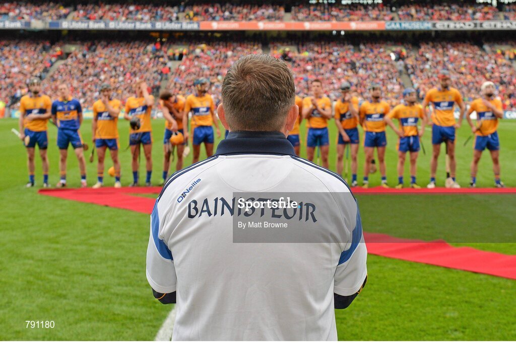 8 September 2013; Clare manager Davy Fitzgerald watches his players before the start of the game. GAA Hurling All-Ireland Senior Championship Final, Cork v Clare, Croke Park, Dublin. Picture credit: Matt Browne / SPORTSFILE