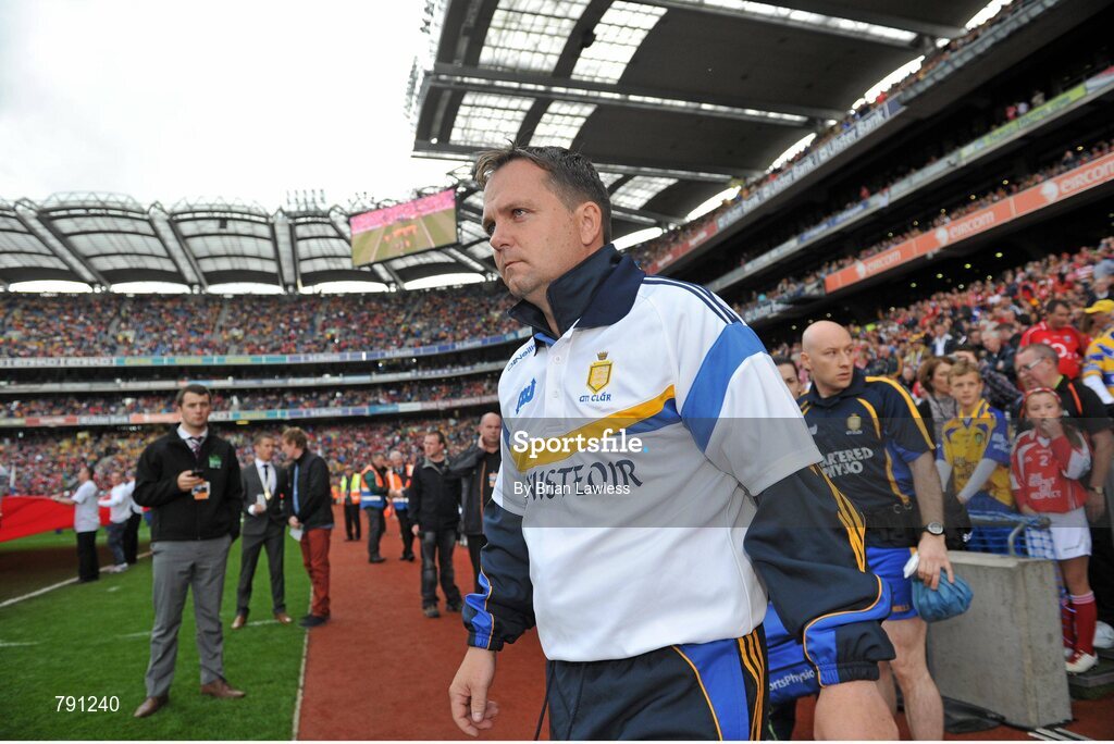 8 September 2013; Clare manager Davy Fitzgerald makes his way out for the start of the match. GAA Hurling All-Ireland Senior Championship Final, Cork v Clare, Croke Park, Dublin. Picture credit: Brian Lawless / SPORTSFILE