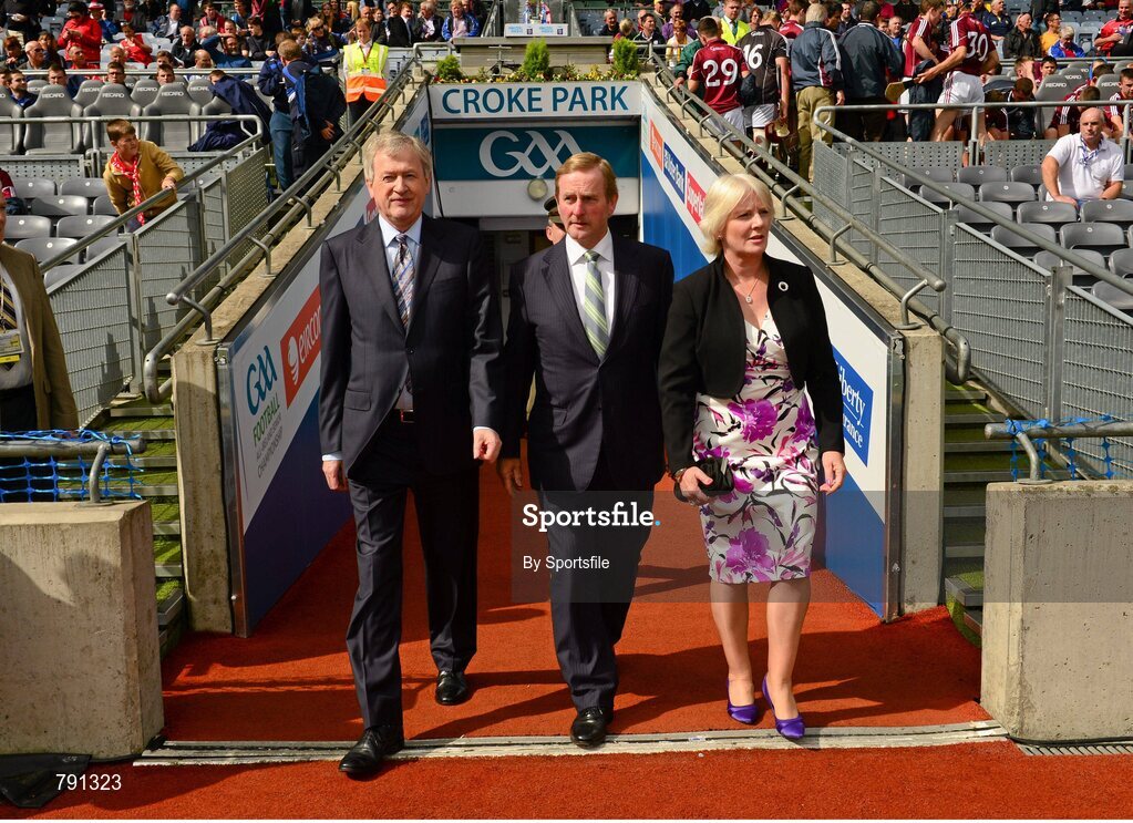 8 September 2013; Ard Stiurthoir of the GAA Paraic Duffy, and his wife Vera, with An Taoiseach Enda Kenny T.D. GAA Hurling All-Ireland Senior Championship Final, Cork v Clare, Croke Park, Dublin. Photo by Sportsfile