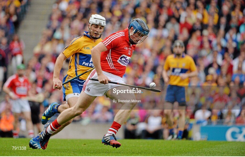 8 September 2013; Conor Lehane, Cork, races clear of Patrick O'Connor, Clare, on the way to scoring his side's first goal. GAA Hurling All-Ireland Senior Championship Final, Cork v Clare, Croke Park, Dublin. Picture credit: Brendan Moran / SPORTSFILE