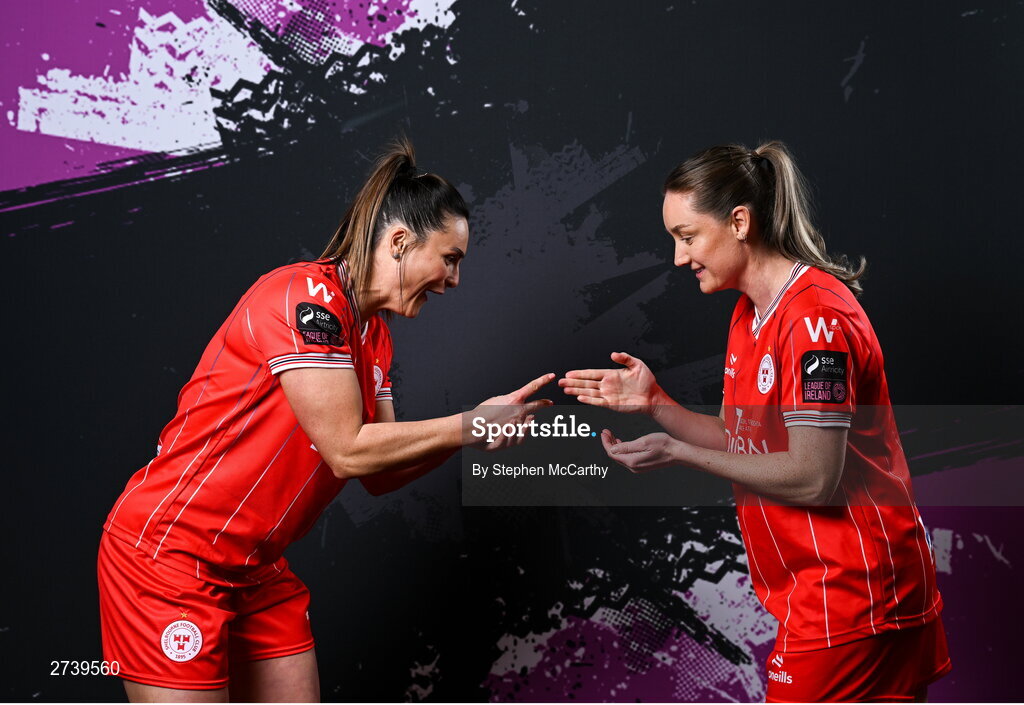 21 February 2024; Jemma Quinn, left, and Rachel Graham during a Shelbourne FC squad portraits at Tolka Park in Dublin. Photo by Stephen McCarthy/Sportsfile