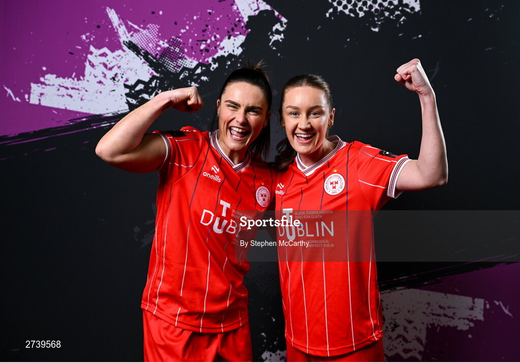 21 February 2024; Jemma Quinn, left, and Rachel Graham during a Shelbourne FC squad portraits at Tolka Park in Dublin. Photo by Stephen McCarthy/Sportsfile
