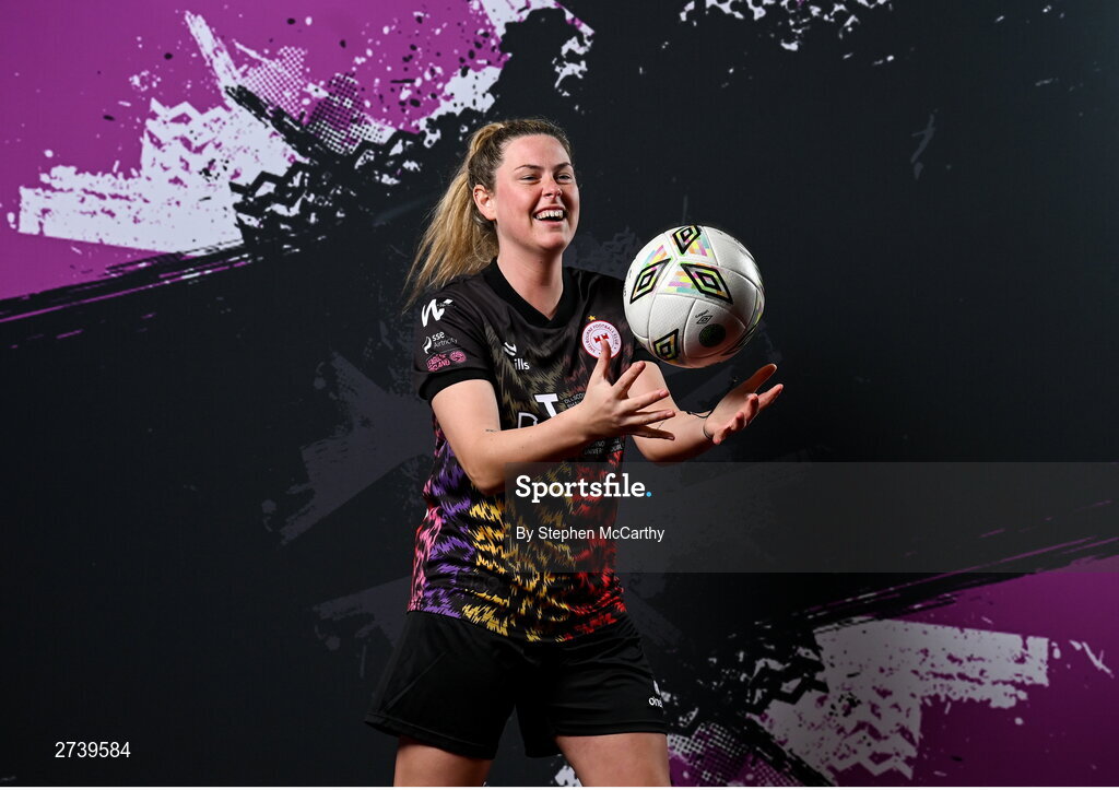 21 February 2024; Goalkeeper Amanda McQuillan poses for a portrait during a Shelbourne FC squad portraits at Tolka Park in Dublin. Photo by Stephen McCarthy/Sportsfile