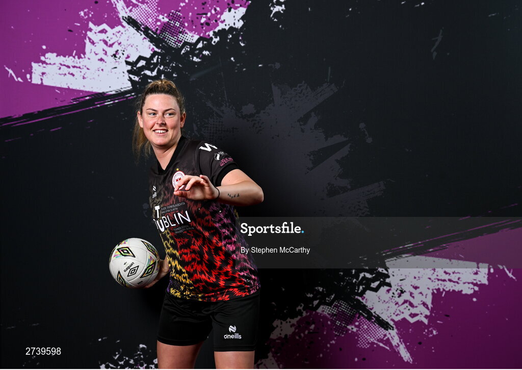 21 February 2024; Goalkeeper Amanda McQuillan poses for a portrait during a Shelbourne FC squad portraits at Tolka Park in Dublin. Photo by Stephen McCarthy/Sportsfile