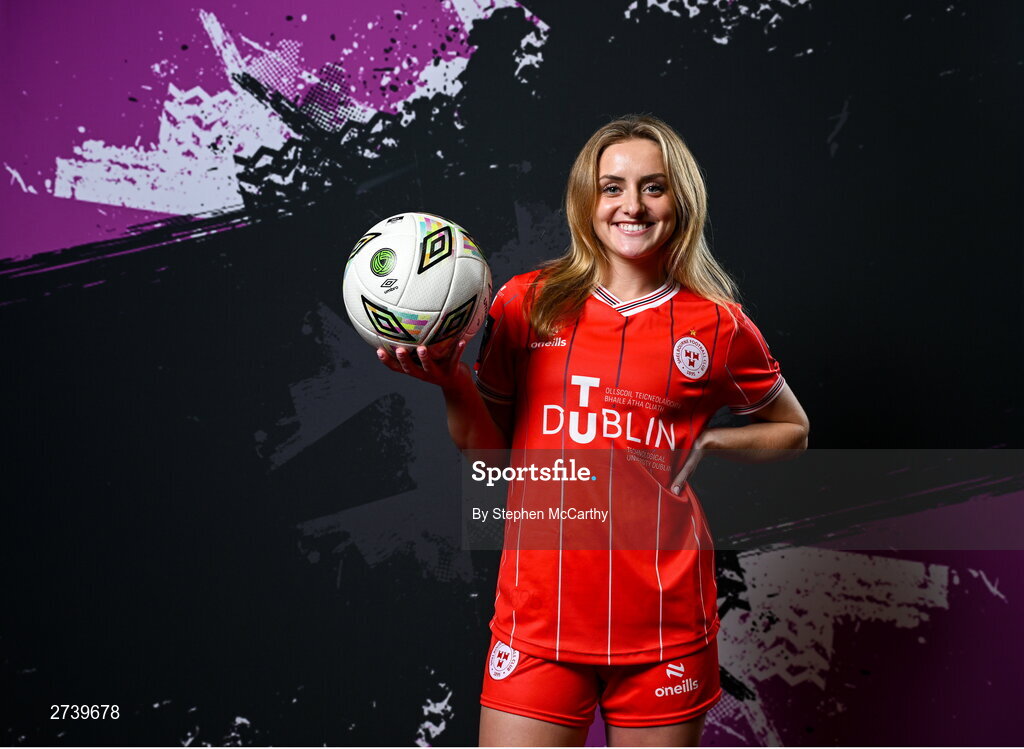 21 February 2024; Maggie Pierce poses for a portrait during a Shelbourne FC squad portraits at Tolka Park in Dublin. Photo by Stephen McCarthy/Sportsfile