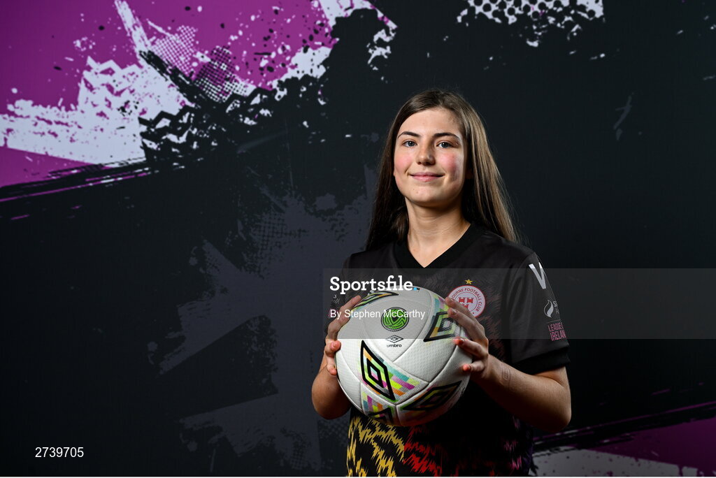 21 February 2024; Goalkeeper Caoimhe Magee poses for a portrait during a Shelbourne FC squad portraits at Tolka Park in Dublin. Photo by Stephen McCarthy/Sportsfile