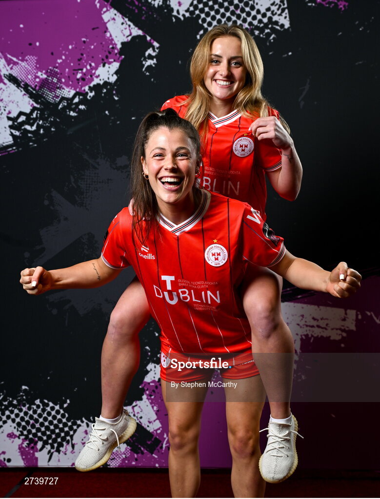21 February 2024; Christie Gray and Maggie Pierce, right, during a Shelbourne FC squad portraits at Tolka Park in Dublin. Photo by Stephen McCarthy/Sportsfile