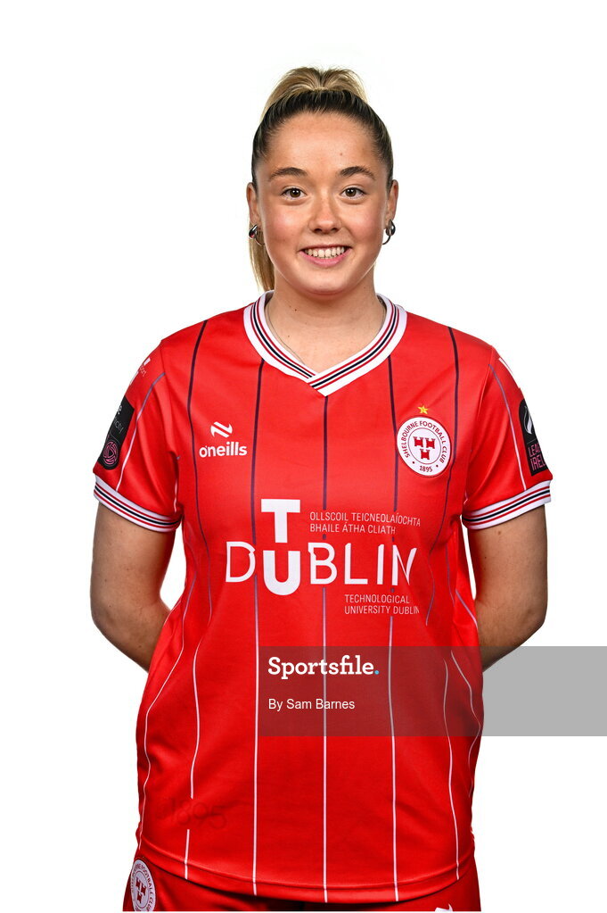 21 February 2024; Nadine Clare poses for a portrait during a Shelbourne FC squad portraits at Tolka Park in Dublin. Photo by Sam Barnes/Sportsfile