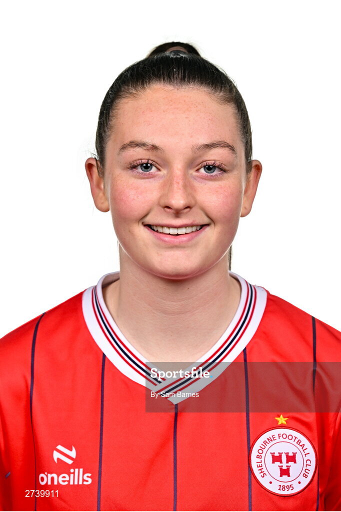 21 February 2024; Hannah Healy poses for a portrait during a Shelbourne FC squad portraits at Tolka Park in Dublin. Photo by Sam Barnes/Sportsfile