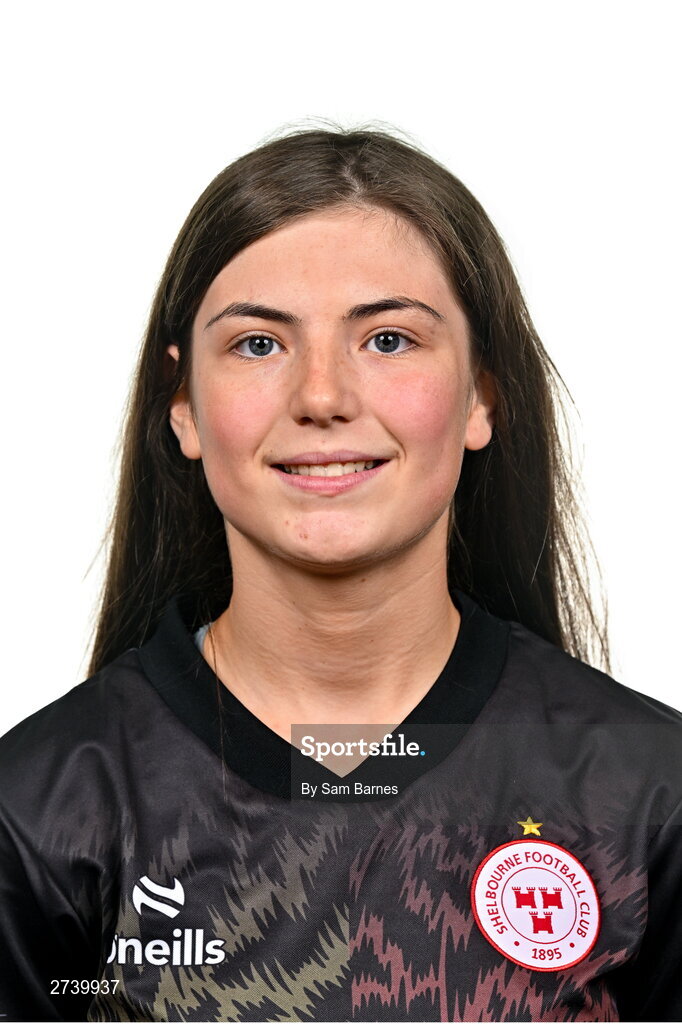 21 February 2024; Caoimhe Magee poses for a portrait during a Shelbourne FC squad portraits at Tolka Park in Dublin. Photo by Sam Barnes/Sportsfile