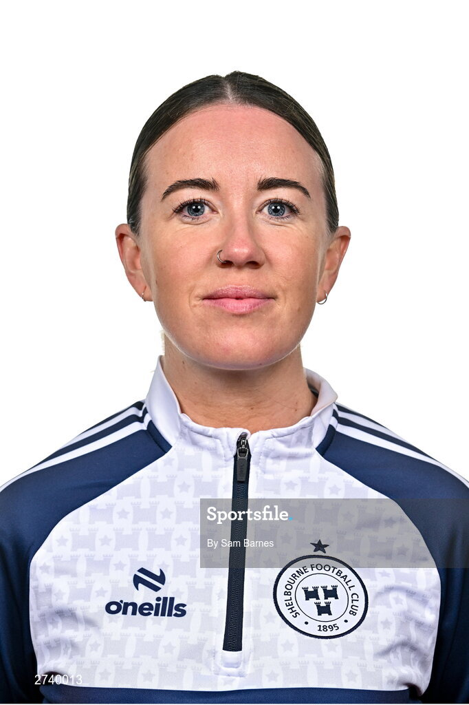 21 February 2024; Shelbourne player liason Rebecca Creagh poses for a portrait during a Shelbourne FC squad portraits at Tolka Park in Dublin. Photo by Sam Barnes/Sportsfile