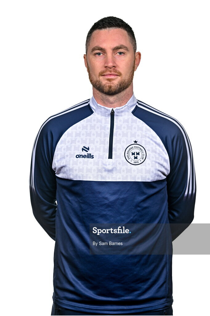 21 February 2024; Shelbourne manager Eoin Wearen poses for a portrait during a Shelbourne FC squad portraits at Tolka Park in Dublin. Photo by Sam Barnes/Sportsfile