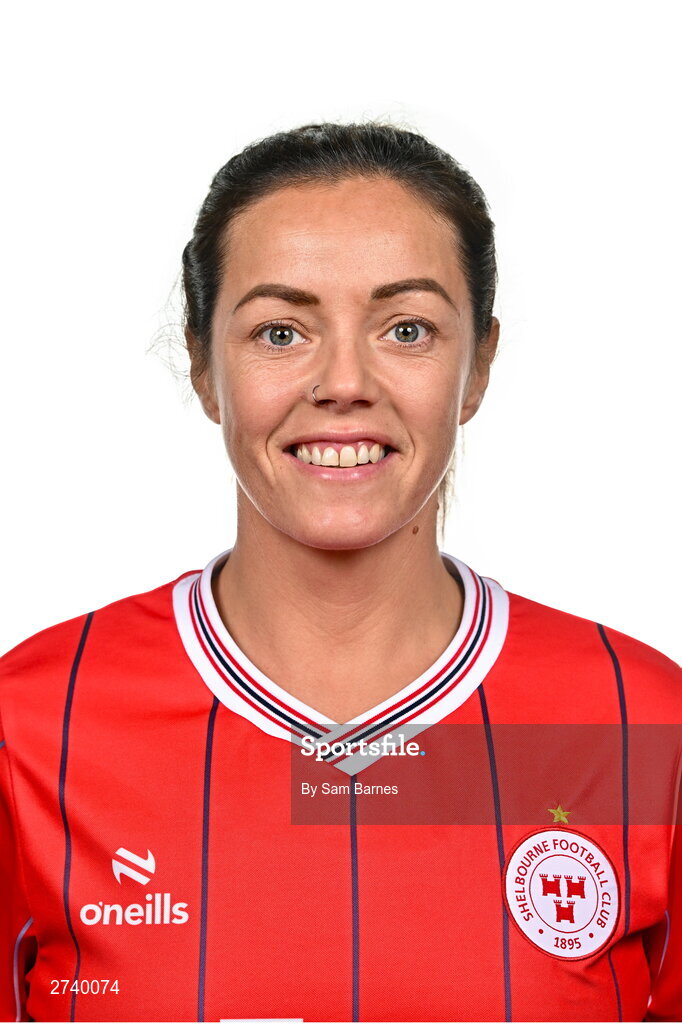 21 February 2024; Noelle Murray poses for a portrait during a Shelbourne FC squad portraits at Tolka Park in Dublin. Photo by Sam Barnes/Sportsfile