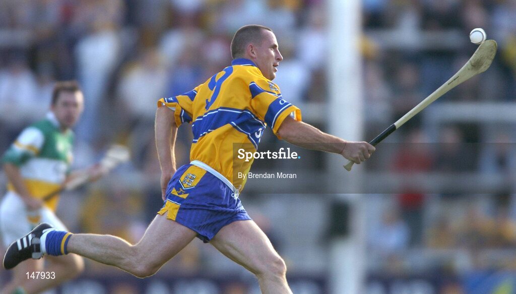 17 July 2004; Colin Lynch, Clare. Guinness Senior Hurling Championship Qualifier, Round 3, Clare v Offaly, Gaelic Grounds, Limerick. Picture credit; Brendan Moran / SPORTSFILE