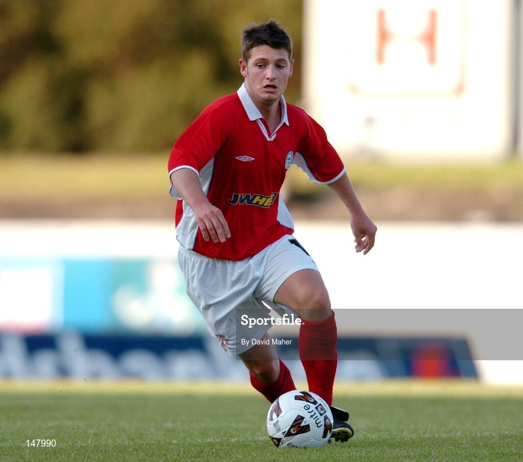 14 July 2004; Wesley Hoolahan, Shelbourne. Champions League, Qualifying Round, KR Reykjavik v Shelbourne, KR stadium, Reykjavik, Iceland. Picture credit; David Maher / SPORTSFILE