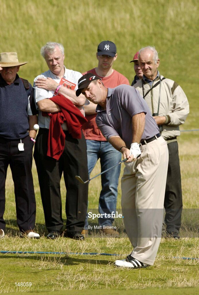 23 July 2004; Peter Lonard pitches onto the 5th green during the second round. Nissan Irish Open Golf Championship, County Louth Golf Club, Baltray, Co. Louth. Picture credit; Matt Browne / SPORTSFILE