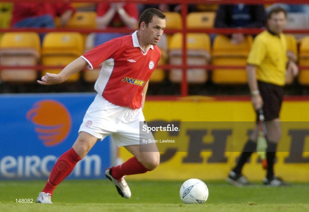 21 July 2004; David Crawley, Shelbourne. UEFA Champions League 1st Qualifying Round, Second Leg, Shelbourne v KR Reykjavik, Tolka Park, Dublin. Picture credit; Brian Lawless / SPORTSFILE