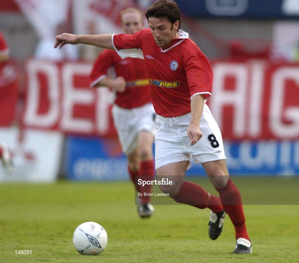21 July 2004; Stuart Byrne, Shelbourne. UEFA Champions League 1st Qualifying Round, Second Leg, Shelbourne v KR Reykjavik, Tolka Park, Dublin. Picture credit; Brian Lawless / SPORTSFILE