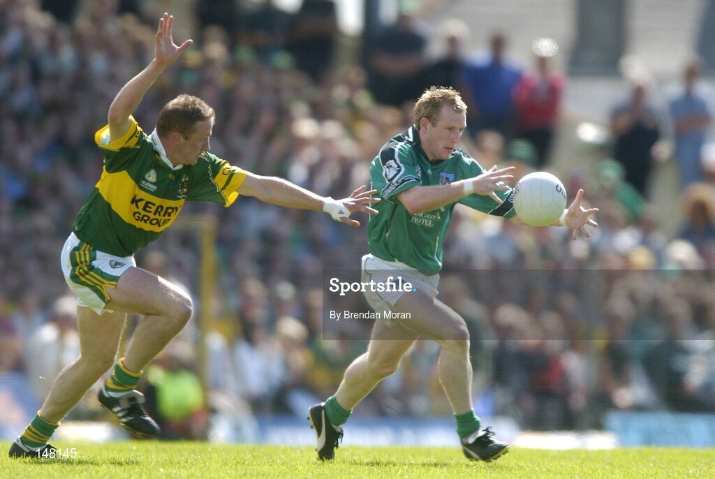 18 July 2004; Stephen Kelly, Limerick, in action against Tommy Griffin, Kerry. Bank of Ireland Munster Senior Football Championship Final Replay, Kerry v Limerick, Fitzgerald Stadium, Killarney, Co. Kerry. Picture credit; Brendan Moran / SPORTSFILE