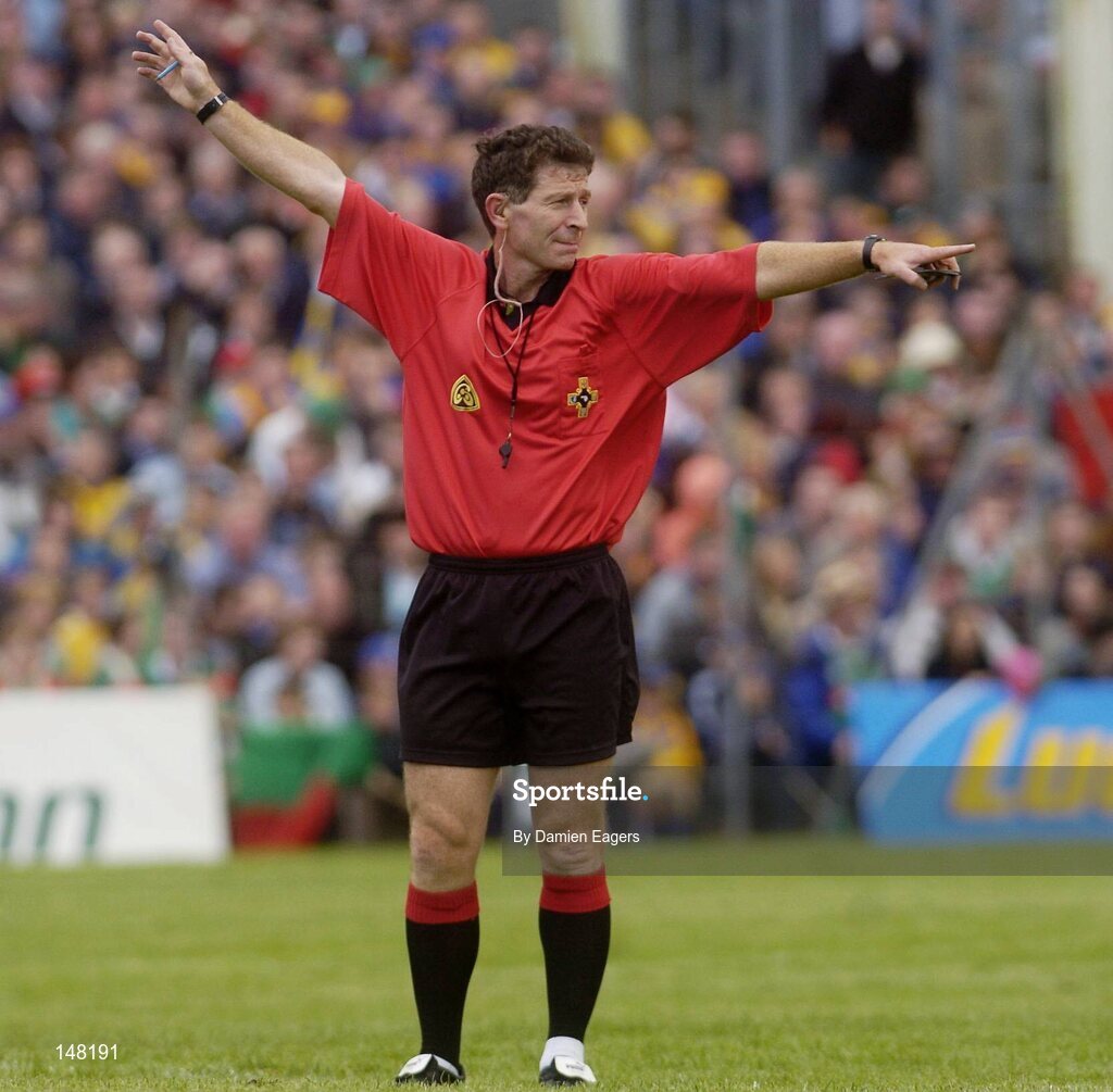 18 July 2004; Referee Brian White awards a free. Bank of Ireland Connacht Senior Football Championship Final, Mayo v Roscommon, McHale Park, Castlebar, Co. Mayo. Picture credit; Damien Eagers / SPORTSFILE