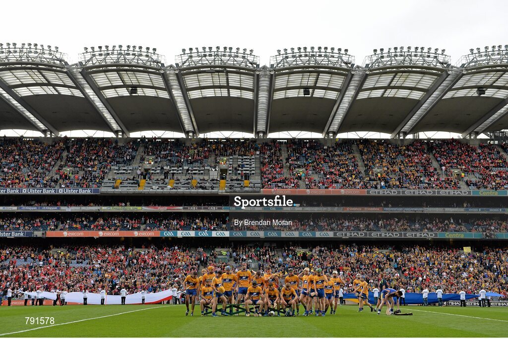 8 September 2013; The Clare squad assemble for their team photograph before the game. GAA Hurling All-Ireland Senior Championship Final, Cork v Clare, Croke Park, Dublin. Picture credit: Brendan Moran / SPORTSFILE