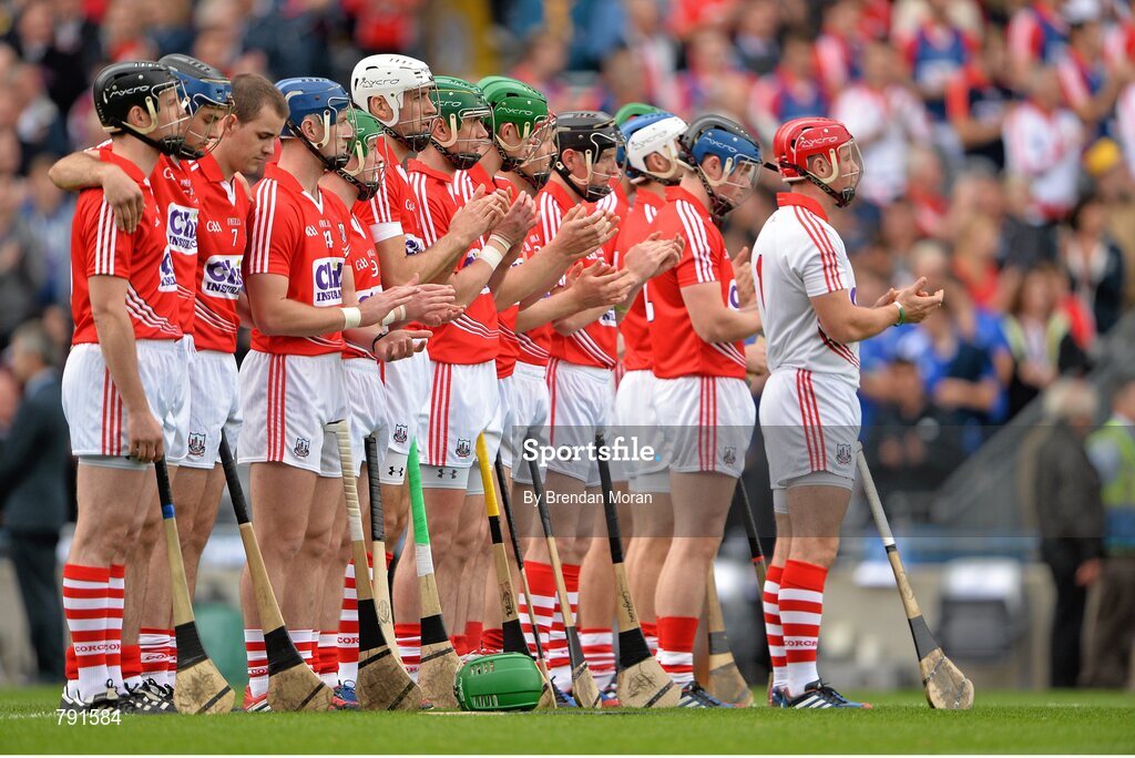 8 September 2013; The Cork team applaud during the minute's silence in memory of Catherine Kelly, late wife of hurling referee Barry Kelly. GAA Hurling All-Ireland Senior Championship Final, Cork v Clare, Croke Park, Dublin. Picture credit: Brendan Moran / SPORTSFILE