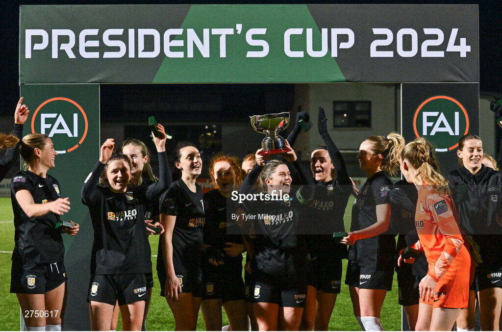 2 March 2024; The Athlone Town squad celebrate with the President's Cup after the 2024 Women's President's Cup match between Athlone Town and Peamount United at Athlone Town Stadium in Athlone, Westmeath. Photo by Tyler Miller/Sportsfile
