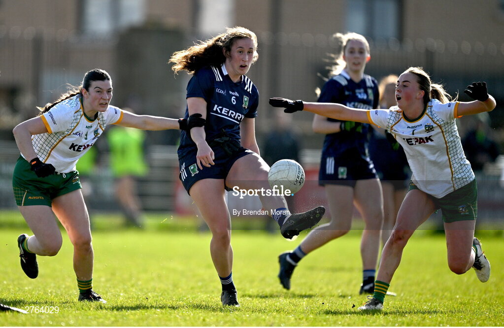17 March 2024; Kayleigh Cronin of Kerry in action against Shelly Melia, left, and Aoibhín Cleary of Meath during the Lidl LGFA National League Division 1 Round 6 match between Meath and Kerry at Donaghmore Ashbourne GAA Club in Ashbourne, Meath. Photo by Brendan Moran/Sportsfile