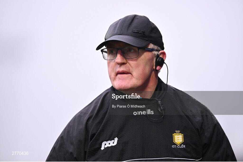 24 March 2024; Clare manager Brian Lohan during the Allianz Hurling League Division 1 semi-final match between Clare and Tipperary at Laois Hire O'Moore Park in Portlaoise, Laois. Photo by Piaras Ó Mídheach/Sportsfile