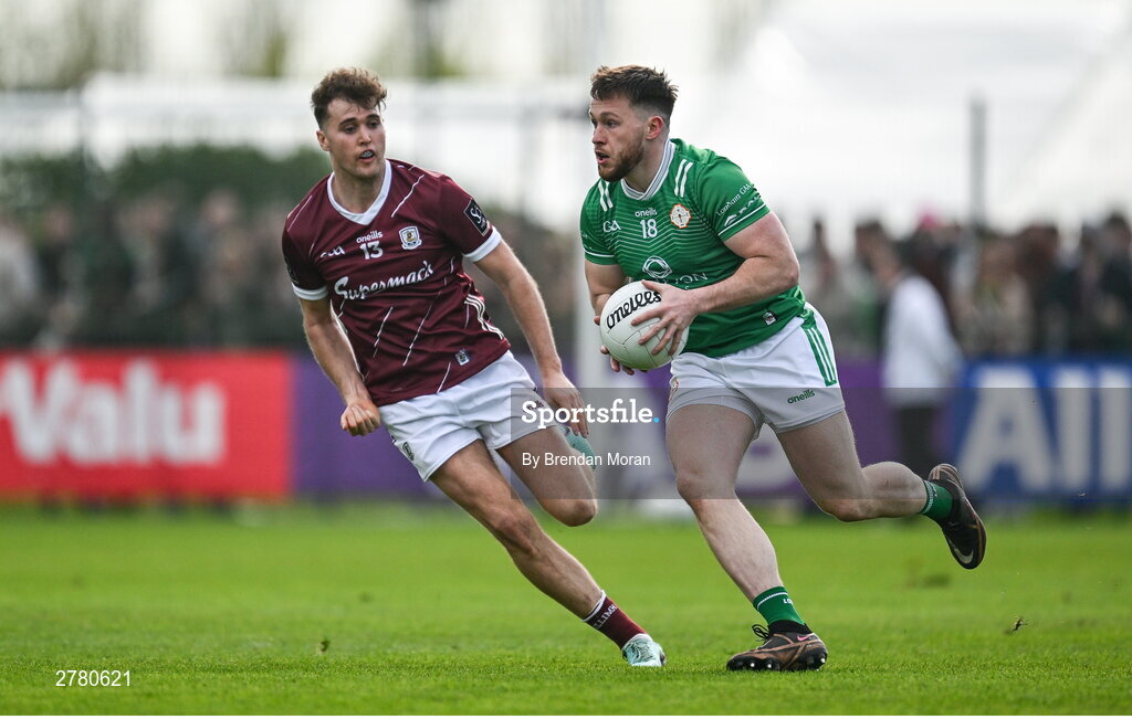 6 April 2024; Gareth McDowell of London in action against Robert Finnerty of Galway during the Connacht GAA Football Senior Championship quarter-final match between London and Galway at McGovern Park in Ruislip, England. Photo by Brendan Moran/Sportsfile