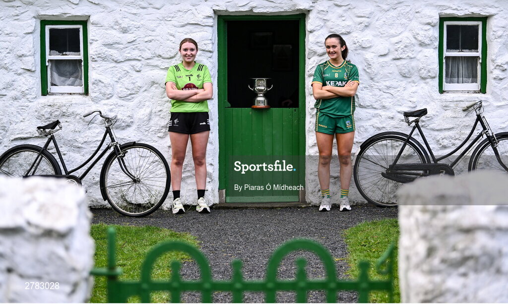 9 April 2024; Leinster LGFA Minor A finalists Sophie Knightly of Kildare and Kerrie Cole of Meath at the Leinster LGFA Minor Captains’ evening at Dún na Sí Park in Moate, Westmeath, ahead of the upcoming 2024 Leinster LGFA Minor Championship Finals. Photo by Piaras Ó Mídheach/Sportsfile