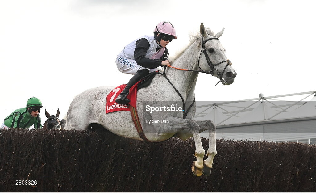 1 May 2024; Gentlemansgame, with Rachael Blackmore up, during the Ladbrokes Punchestown Gold Cup during day two of the Punchestown Festival at Punchestown Racecourse in Kildare. Photo by Seb Daly/Sportsfile