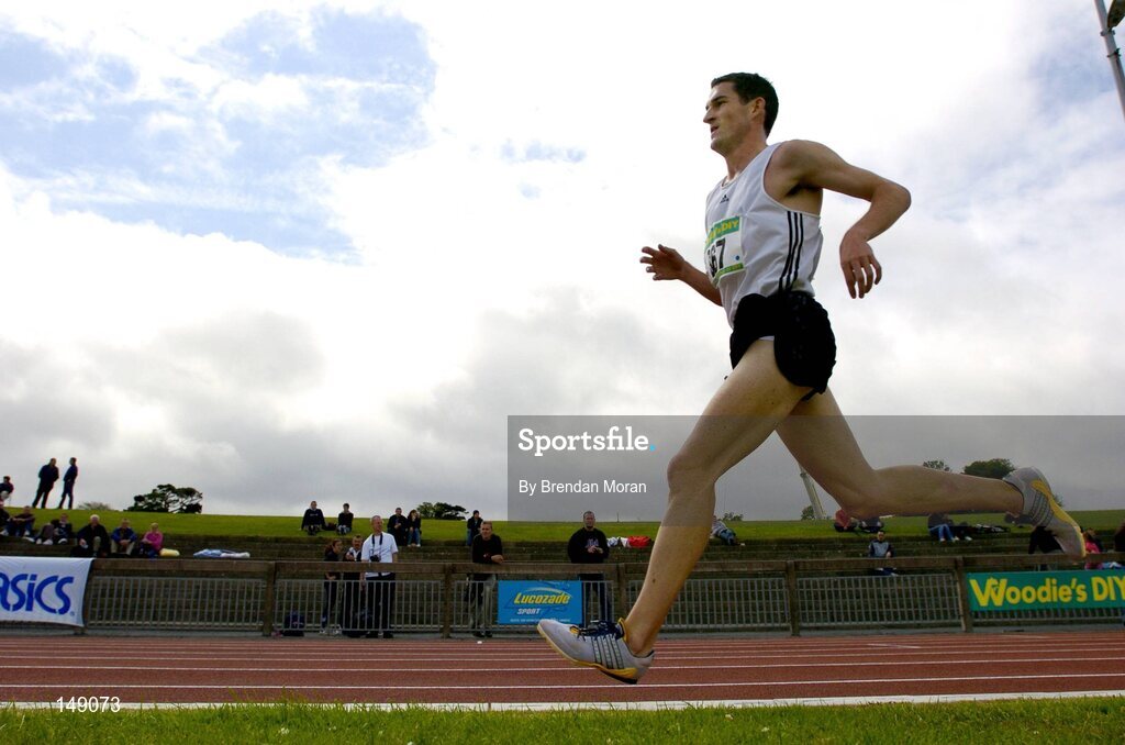 25 July 2004; Gareth Turnbull, St Malachy's AC, in action during the Men's 5000m Final. AAI Senior Track and Field Championships, Morton Stadium, Santry, Dublin. Picture credit; Brendan Moran / SPORTSFILE