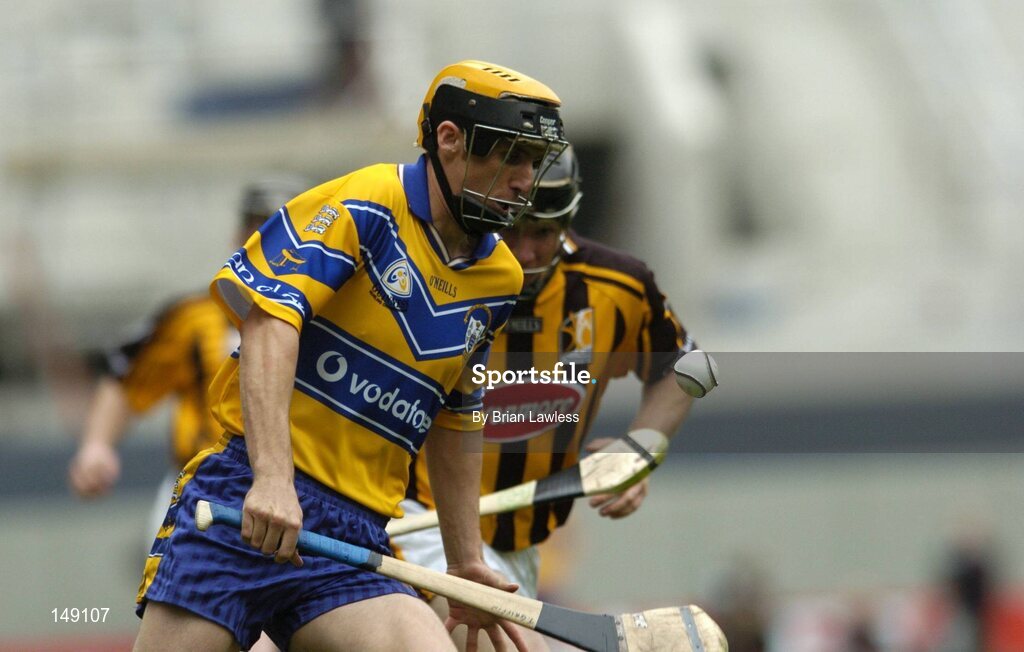 25 July 2004; Tony Griffin, Clare. Guinness All-Ireland Senior Hurling Championship, Quarter Final, Clare v Kilkenny, Croke Park, Dublin. Picture credit; Brian Lawless / SPORTSFILE