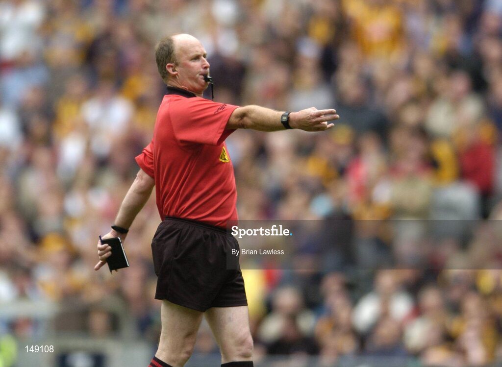 25 July 2004; Referee Ger Harrington. Guinness All-Ireland Senior Hurling Championship, Quarter Final, Clare v Kilkenny, Croke Park, Dublin. Picture credit; Brian Lawless / SPORTSFILE